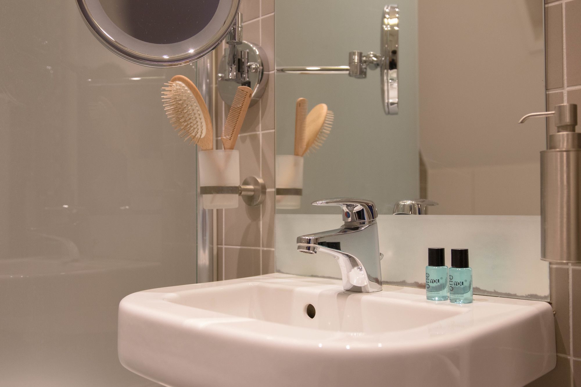 Amsterdam Canal Suites エクステリア 写真